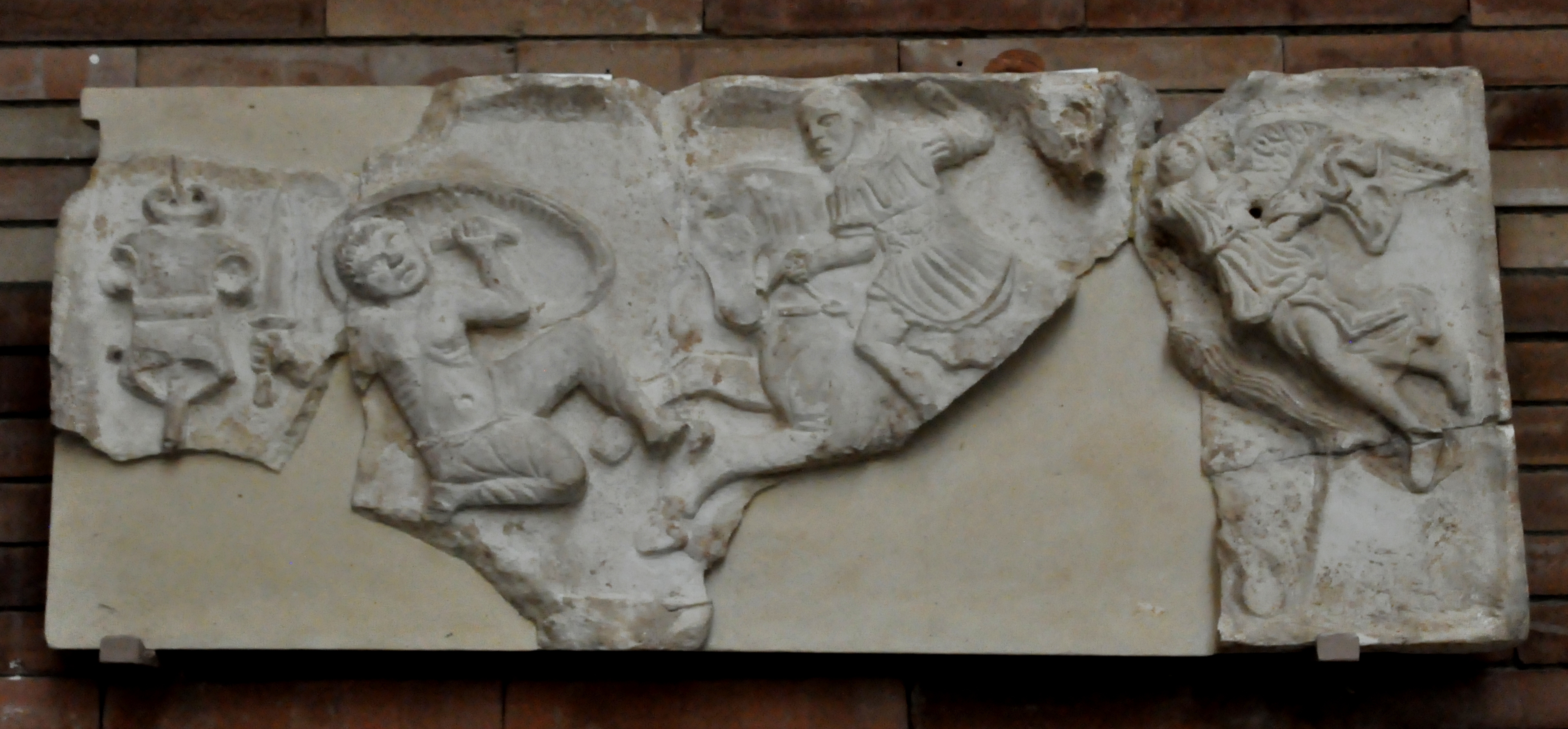 Bas-relief de Mérida, museo romano de Mérida, Santiago Abella